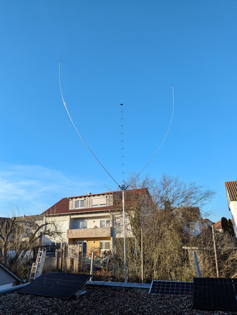 The Delta Loop antenna mounted, view from the flat roof